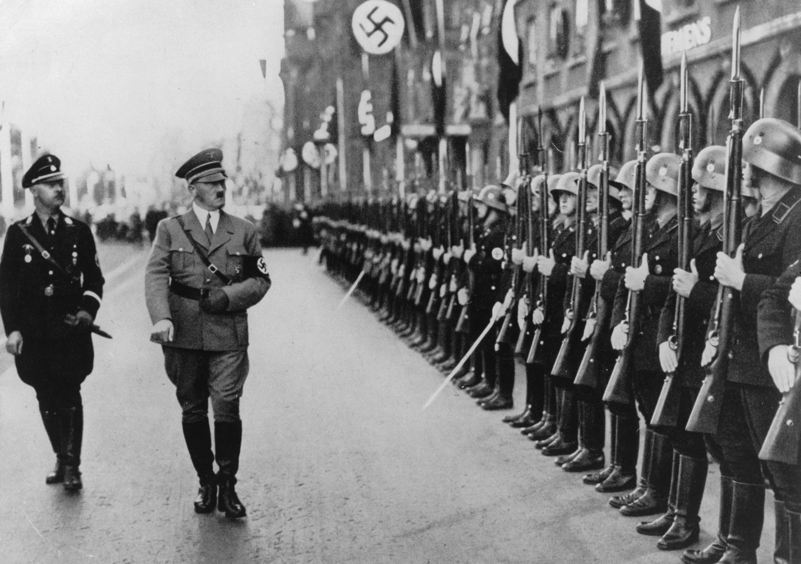 Adolph Hitler nazi 3e reich himmler